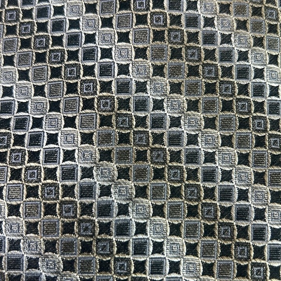 Joseph & Feiss International Silk Diamond Pattern Tie - Picture 4 of 6